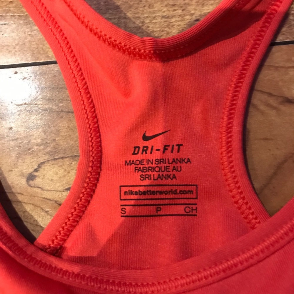 ✨Nike Sports Bra✨ - Picture 3 of 3